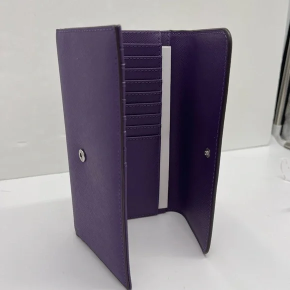 Michael Kors Lg Jet Set Travel Trifold Leather Wallet 
Dark Purple 
NWT - Picture 11 of 16